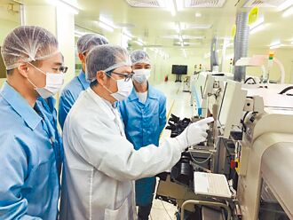 龍華科大 闢PCB類產線實作基地