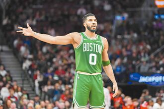 NBA》新賽季今開打 綠軍領戒戰尼克