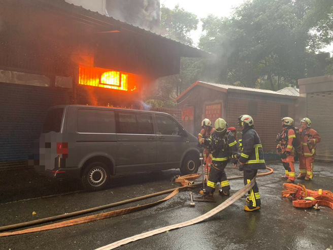 火警现场。（图 / 刘咏韵翻摄）