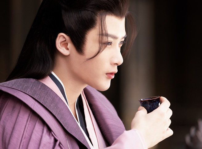 南北朝時期的南朝宋皇帝劉子業個性殘暴荒淫，不但把叔叔當豬對待，還強娶姑姑、逼宮女裸奔。（示意圖：Shutterstock／達志）