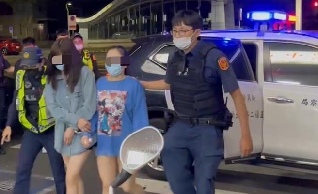 高雄市新兴区藏身于电信大楼的一家美容会馆藏春色。（翻摄照片／洪靖宜高雄传真）