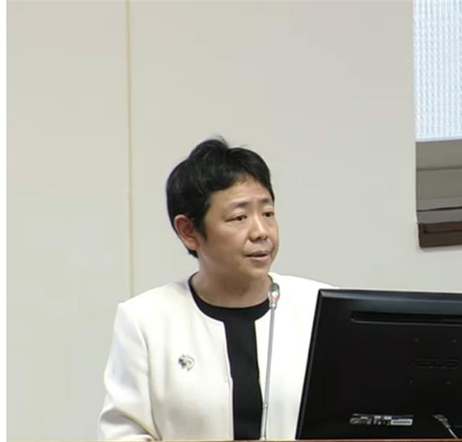 台版CBA要跨出第一步了，環境部長施文真23日在立法院報告時，表示明年會開始要求進口水泥、鋼鐵業開始申報產品碳含量。(擷取自立法院轉播)