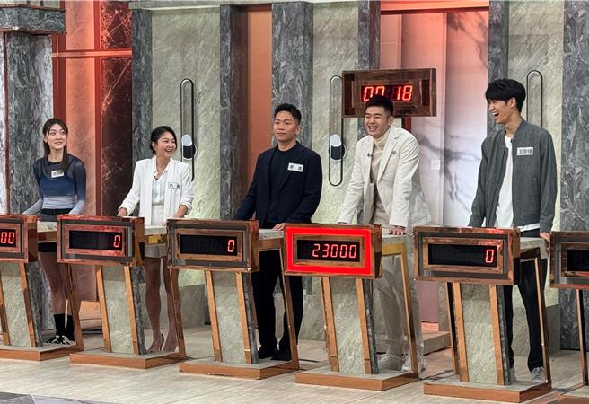 六月认为「麟洋夺金」自己占有功劳。（东森综合台提供）