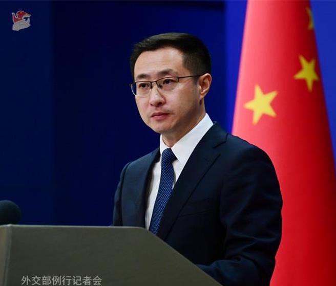 陸外交部稱中國航母在自己的領土和領海行駛是再正常不過的事。（大陸外交部）