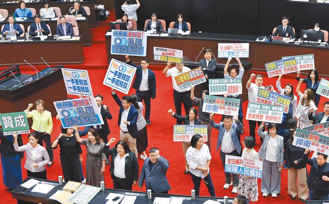 吳思瑤擔憂週五總預算案恐遭「6度阻擋」。(資料照片)