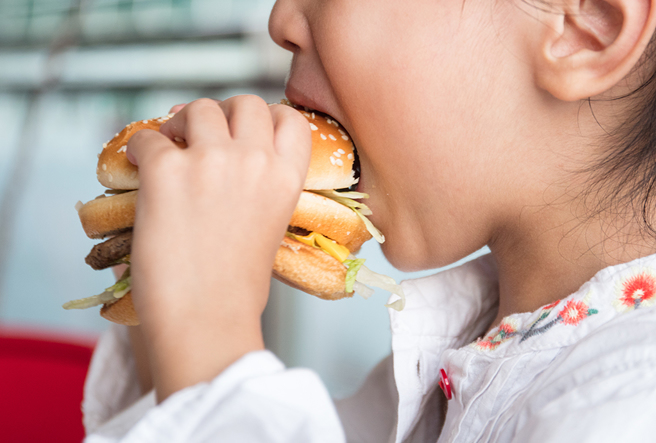 有民眾分享3家速食店的省錢套餐，引發網友關注。（示意圖：shutterstock／達志）
