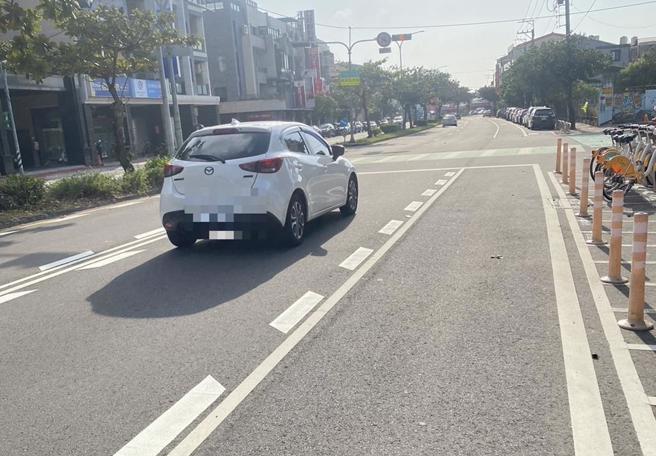 海線地區包括清水、沙鹿、梧棲區計10處，分別在國中小學旁道路2側試辦畫設楔型標線。（清水警方提供／張妍溱台中傳真）