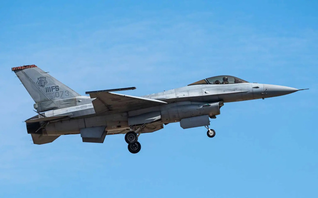 报导称，韩国考虑训练乌克兰飞行员F-16的相关课程。(图/韩国空军)