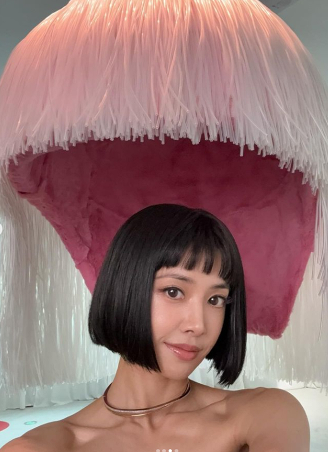 蔡依林激短新髮型，宠粉晒自拍。（图／翻摄自蔡依林 IG）