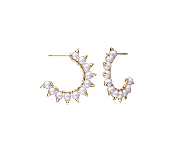 TASAKI danger tribe 耳環，7萬300元。（TASAKI提供）