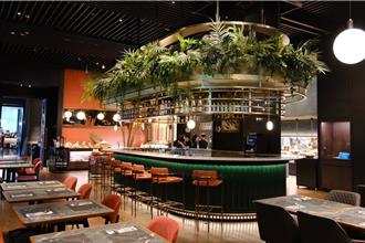 路易莎Buffet餐厅进驻新竹 首创西餐＋泰菜免千元 4人行1人免费