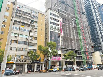 高雄 旅館火警1死3傷 排除外力介入