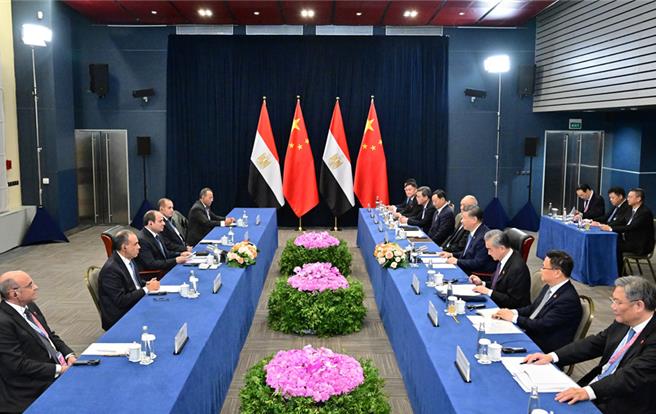 習近平會見埃及總統塞西中埃夥伴年加強合作。 （新華社）