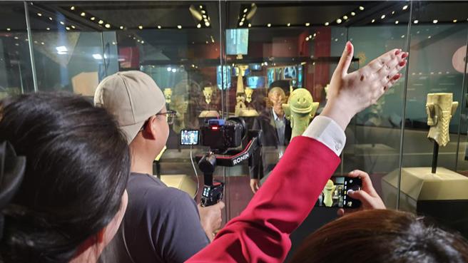 中国「短剧出海」来势汹汹，美加欧澳演员粉墨登场。（示意图，蓝孝威摄）