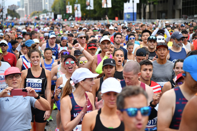芝加哥马拉松盛大开跑，名列世界前五大马拉松赛事。（图／路透社）