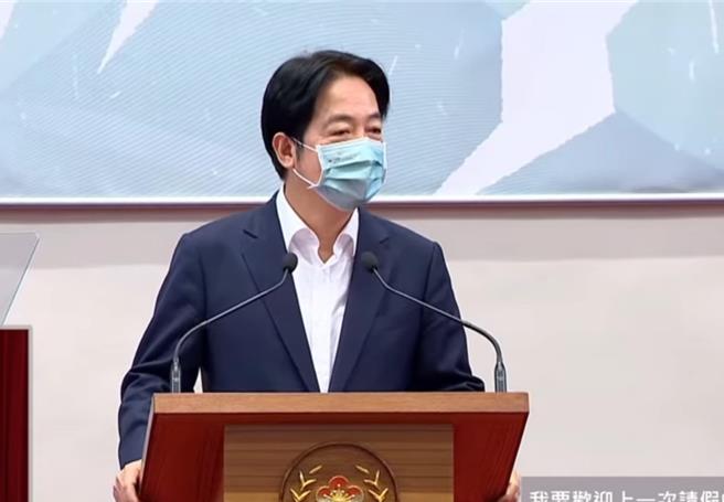 赖清德表示，愿意和包括中国在内的世界各国，持续加强合作，共同面对气候变迁的挑战。（摘自总统府直播）