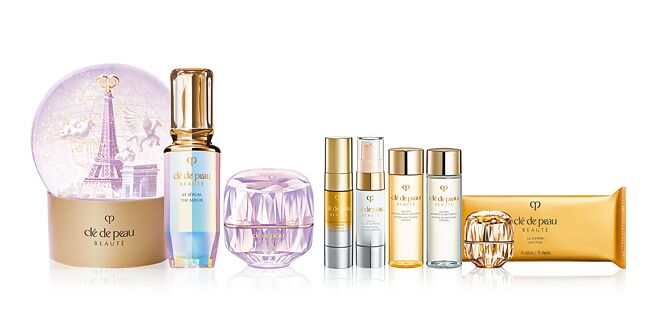新光三越台北天母店cle de peau BEAUTE幻游巴黎乳霜晶露组，价值3万8520元、特价2万4300元。（新光三越提供）