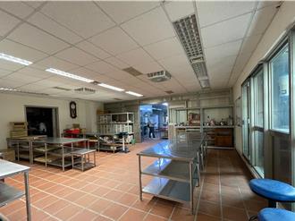 紅富海吸金案執行署拍賣淡水商辦   底價每坪13萬