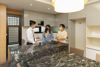 有富爸媽真好！新青安神助攻 「有房大學生」人數激增