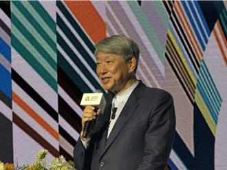 經濟部長郭智輝致詞照稿念  「不然大家都說我自走砲」