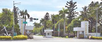 左營海軍哨兵交接見同袍中彈！緊急送醫身亡 「中彈原因」曝光