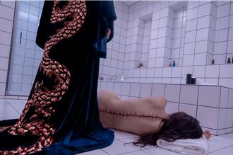 全球票房破10億！導演親曝《懼裂》3大核心象徵