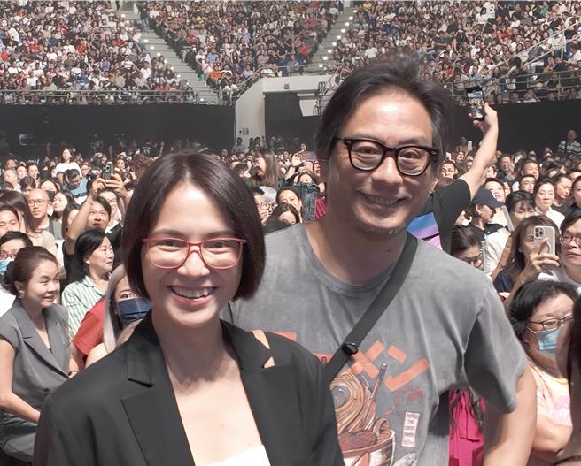 劉德華日前赴馬來西亞展開4天演出，彭順、老婆李心潔到場力挺。（台灣映藝提供）