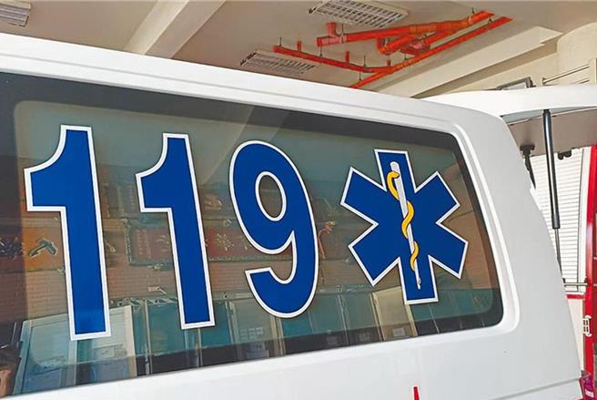 科博館25日下午驚傳員工墜樓，李姓男子自生命科學廳4樓墜落到地下1樓，當場身亡。館方表示，李平日工作認真、近日有身心方面問題，初步研判並無外力介入，疑為輕生，全案由警方調查中。（本報資料照片／陳淑芬台中傳真）