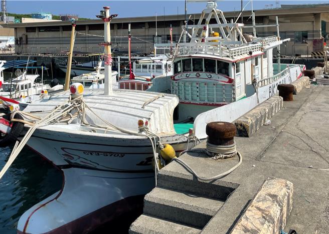 運送大麻花264公斤被查獲的澎湖籍漁船在 3名主嫌被判刑確定後，行政執行署高雄分署於11月11日執行拍賣。（行政執行署高雄分署提供／郭良傑高雄傳真）