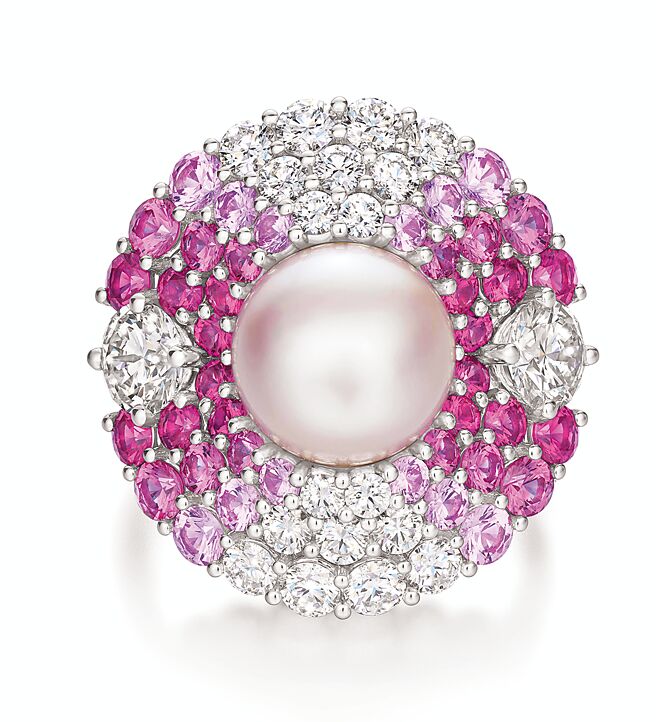 海瑞溫斯頓Majestic Escapes系列Bermuda戒指。（Harry Winston提供）