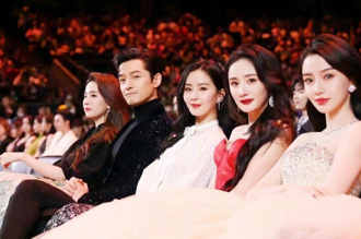 刘亦菲破冰昔日闺密杨幂衝热搜　与刘诗诗三角关系惹议