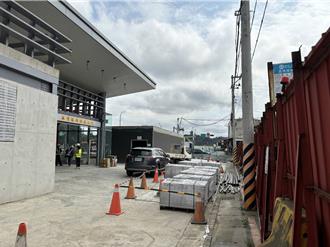 台鐵鳳鳴臨時車站下月啟用 交通局喊話台電：加快電桿地下化