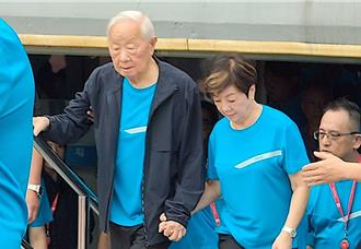 台積運動會》張忠謀說了這句 員工反應爆棚！他笑回「不然會秋後算帳」