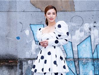 專訪／江老師教兒子彈琴秒變臉「不放過他們」 羞曝老公情書攻勢