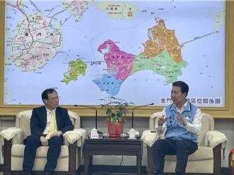 健保署長率隊拜會陳福海 將提高400多萬預算保障金門醫療