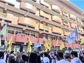 運動會成革命現場？　學校澄清為學生齊聚唱歌活動