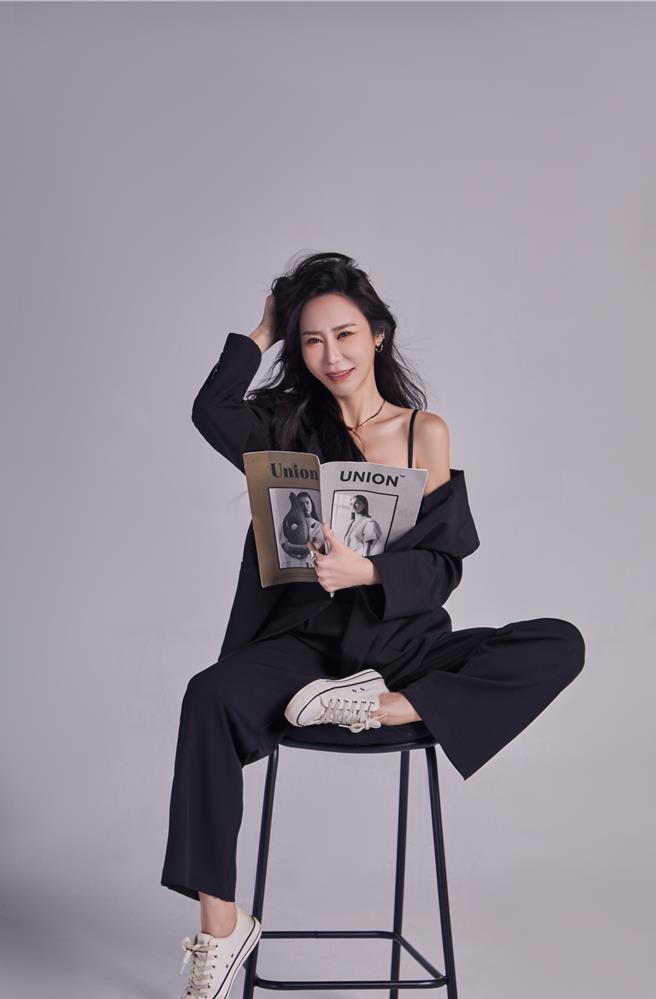 安晨妤在美国旅体验无人驾驶计程车。（安晨妤提供）