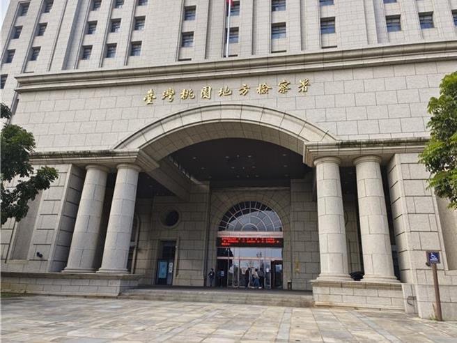 19歲現役軍人偷車又加霸王油，桃檢今日偵結依刑法起訴，可處5年以下有期徒刑、拘役或科或併科50萬元以下罰金。（姜霏攝）