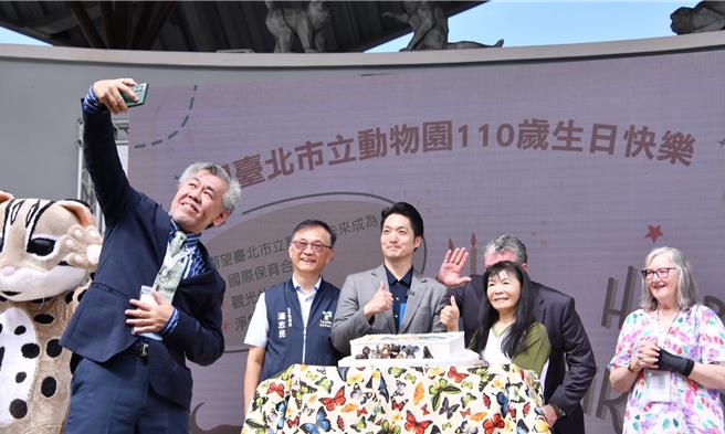 台北市長蔣萬安26日出席「台北市立動物園建園110周年慶生活動」。（台北市政府提供／丁上程台北傳真）