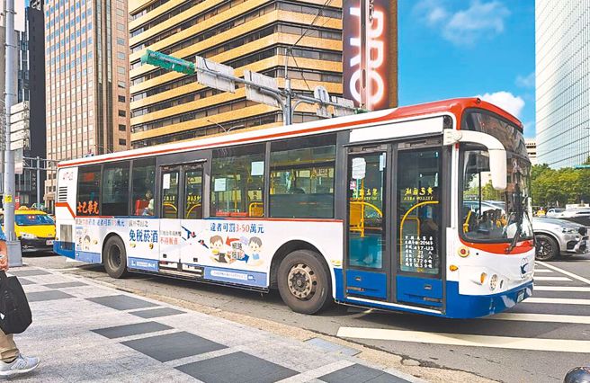 总预算卡关恐让公车不能跑？交通部：将影响营运和票价补贴。（示意图／本报资料照）