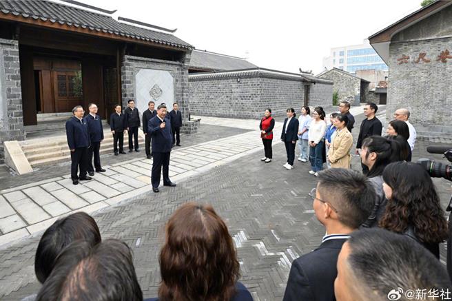 习近平指示民政工作中国式现代化民生为大。（新华社资料照）