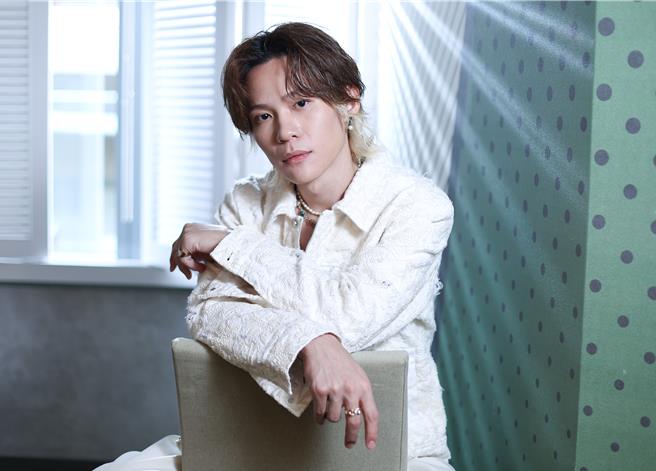 吴献推出首张正规概念专辑《Good Enough》。（陈俊吉摄）