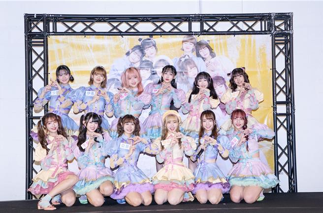 AKB48 Team TP握手会现场挤满粉丝。（好言娱乐提供）