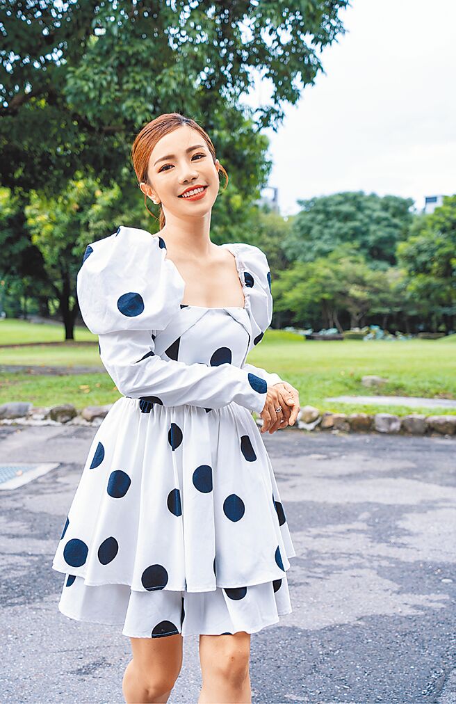 江老師以詼諧浮誇的風格深受粉絲喜愛。（羅永銘攝）