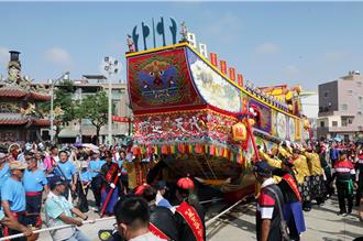 台南喜樹代天府王船出廠儀式 潘孟安、黃偉哲出席祈求風調雨順