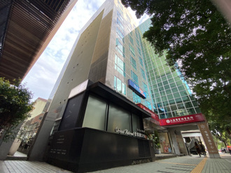 無畏限貸！勇者砸現金「抄底」進場 單價140→117萬爽賺價差