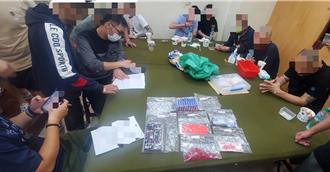 高雄民宅藏大型地下賭場！警埋伏突襲抓43位「好賭之人」