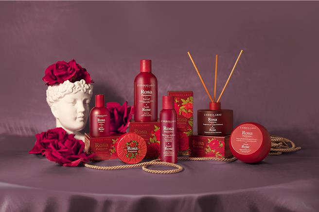 L’erbolario蕾莉歐將經典的玫瑰揉合輕柔優雅的麝香，使「緋紅玫瑰系列」綻放其千變萬化的馥郁香氣。（蕾莉歐提供／黃唯淯台北傳真）