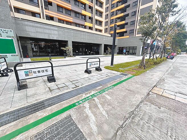 桃園社宅禁菸，累犯3次即終止租賃契約。（桃園市政府提供／姜霏桃園傳真）