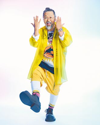 村上隆可爱小花 在宇舶表绽放